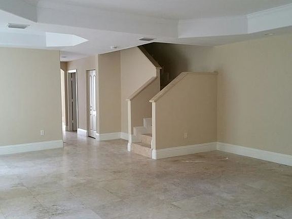 3rd image of 3078 Ohio St #3078