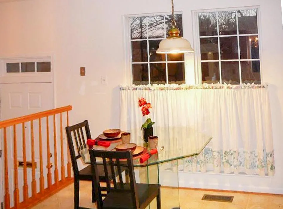 Building Photo - 1203 Travis View Ct