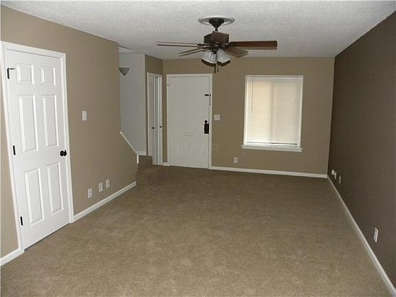 5th image of 6589 Poplar Ave