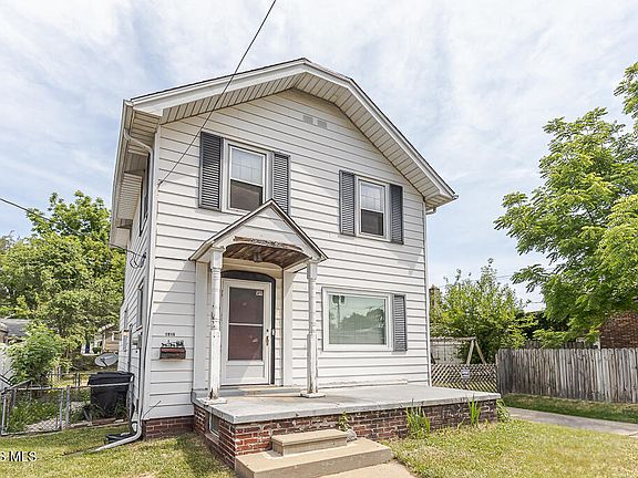 2nd image of 1916 Berdan Ave