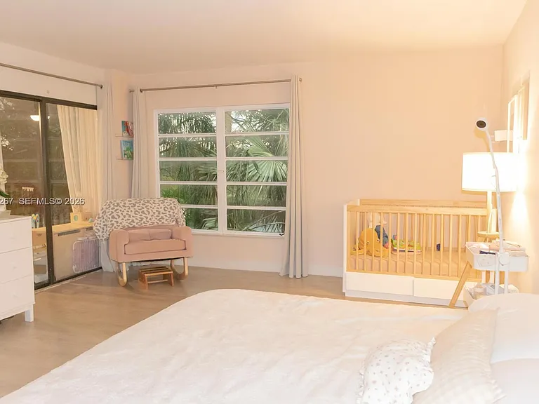 2200 S Cypress Bend Dr #204 — Photo 6