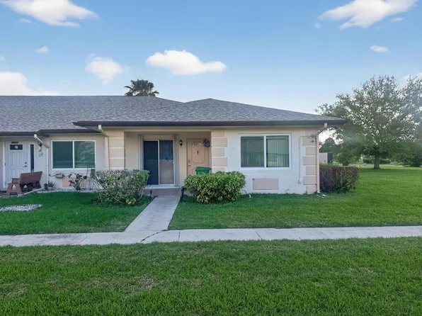 5852 Dream Court #35, Fort Pierce, FL 34982