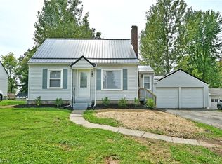 207 State Rd NW, Warren, OH 44483