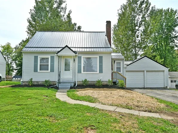 207 State Rd NW, Warren, OH 44483