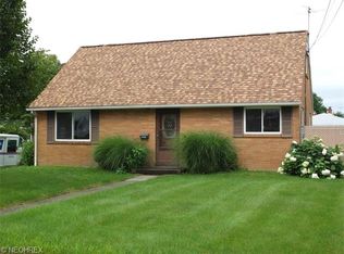 525 Royer Ave NW, North Canton, OH 44720