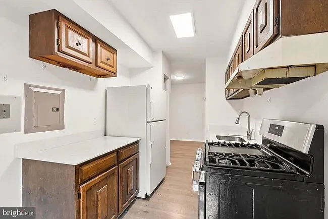 3378 Woodburn Rd #11 — Photo 5