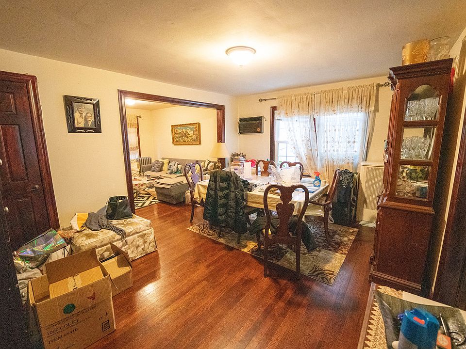 1st image of 22-36 23rd St #2