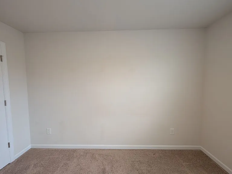 3030 Eastcott Ave — Photo 24