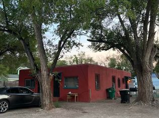 425 Sunset Rd SW, Albuquerque, NM 87105