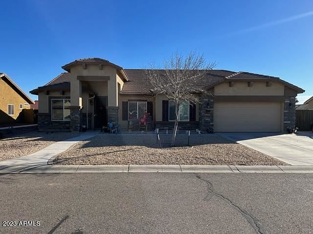 1st image of 3733 E Meadow Lark Way