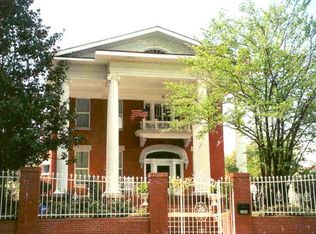 2002 Cherry St, Vicksburg, MS 39180
