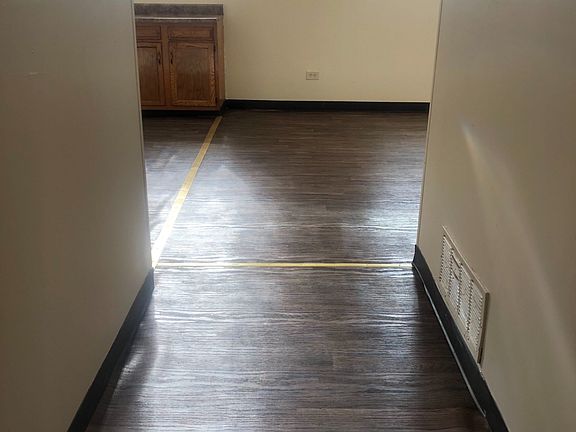 2nd image of 11431 S King Dr