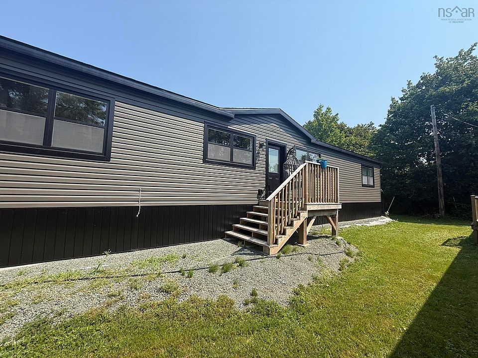 1st image of 4 Matheson Dr