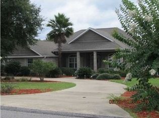 1302 Grandview Dr, Crestview, FL 32539