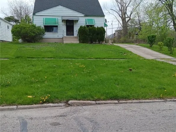 4407 Wyatt Rd, Cleveland, OH 44128