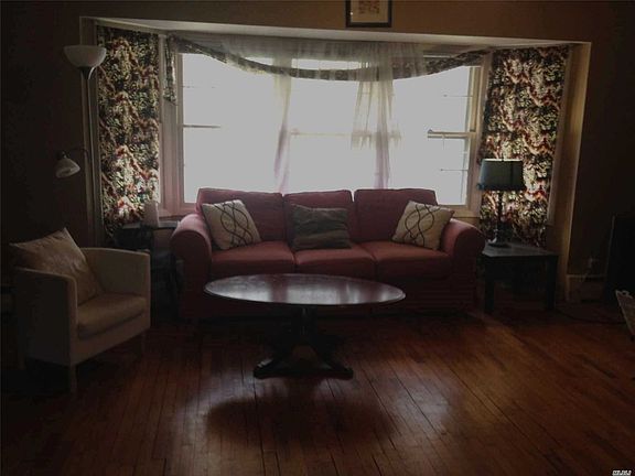 5th image of 51 Sycamore Cir