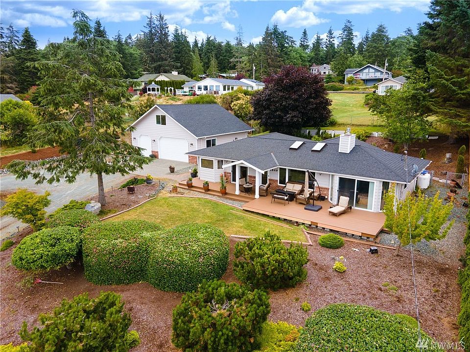 1st image of 1849 Fircrest Ave