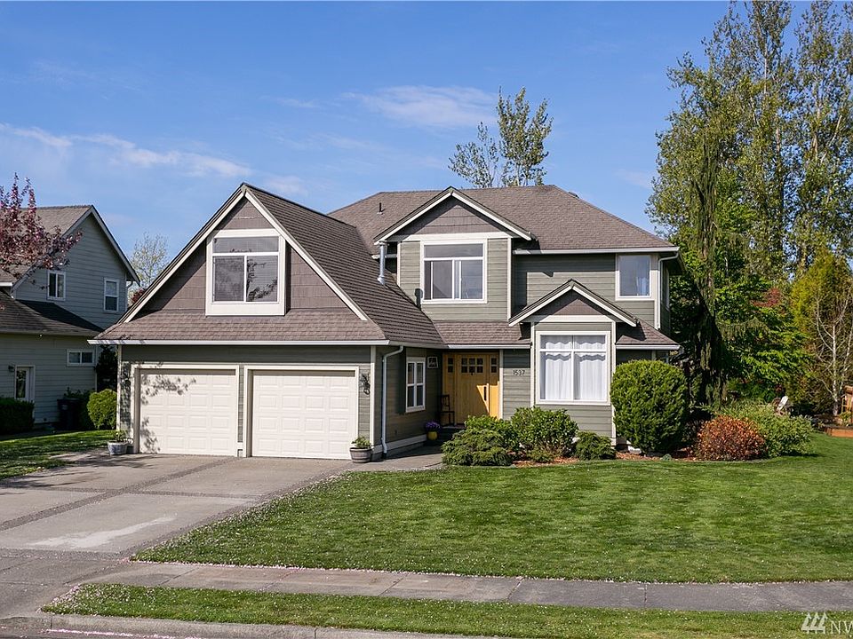 Welcome to 1537 Clematis Ct!