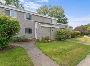 O6 Grandview Dr, South Burlington, VT 05403