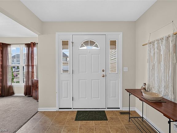 3rd image of 8316 Chesapeake Dr