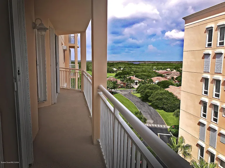 130 Warsteiner Way #701 — Photo 15