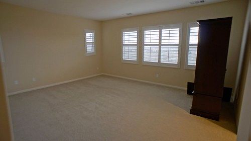 5th image of 27351 English Ivy Ln