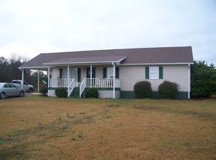 1963 Grady Mertz Rd, Tennille, GA 31089