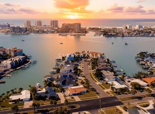 223 Palm Is SW, Clearwater, FL 33767