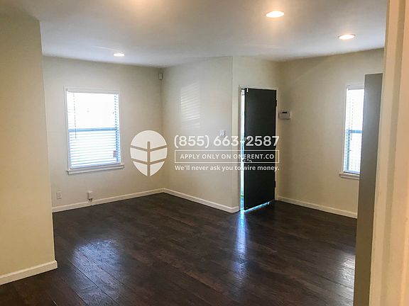 3rd image of 5508 York Blvd