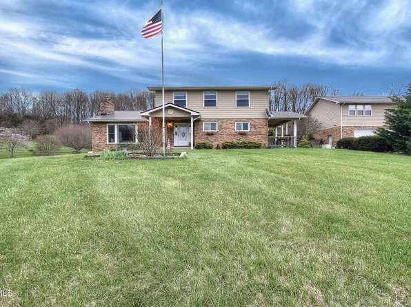 143 Fordtown Rd, Fall Branch, TN 37656