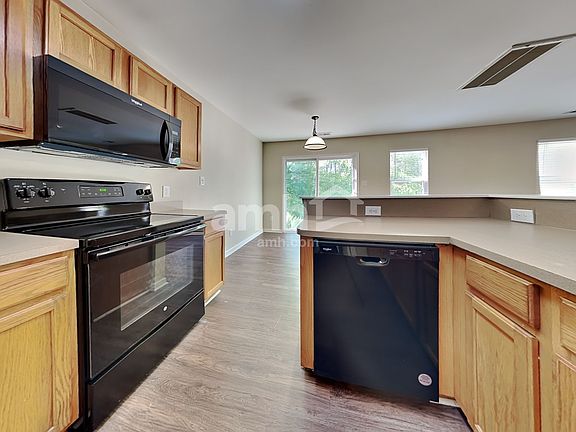 4th image of 5432 Wyalong Dr