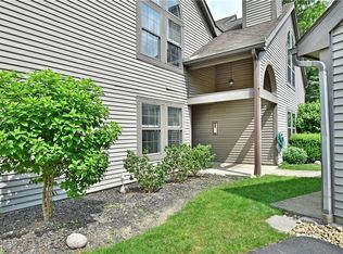 1173 Red Tail Hawk Ct UNIT 2, Youngstown, OH 44512