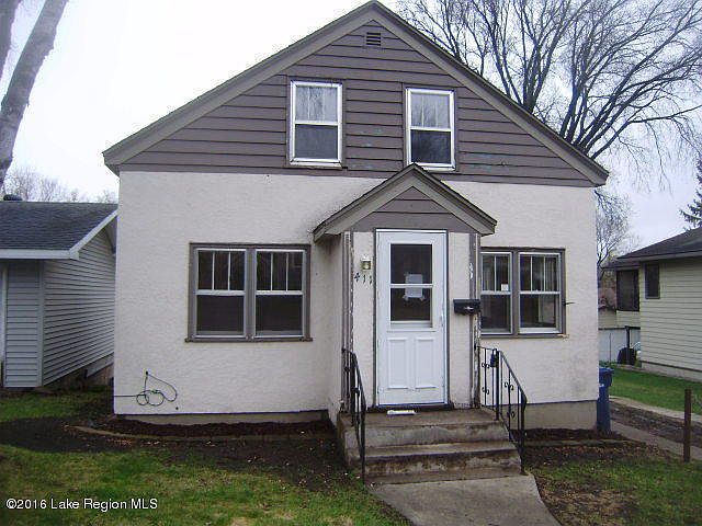 2nd image of 411 W Birch Ave
