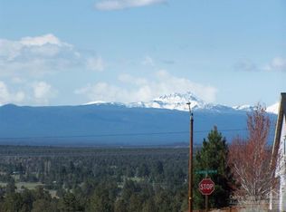 3337 SW 35th St, Redmond, OR 97756