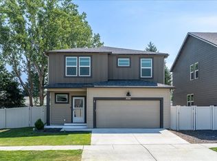 12212 N Greene St, Mead, WA 99021