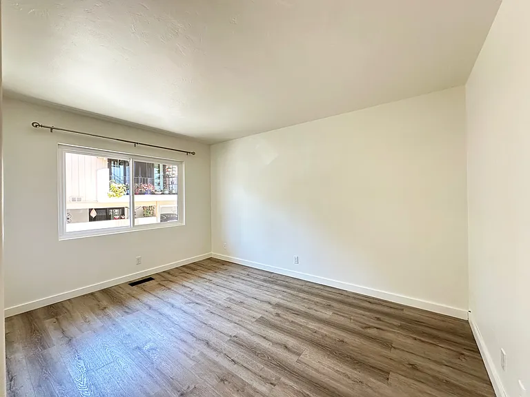 1501 Santa Barbara St #A — Photo 6