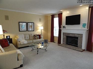4th image of 2269 Crockett Cir