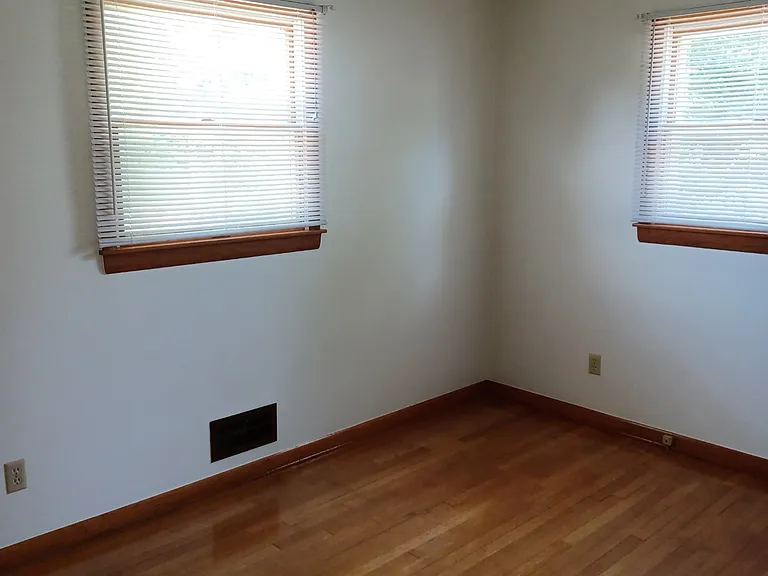 5175 Scioto Darby Rd — Photo 7