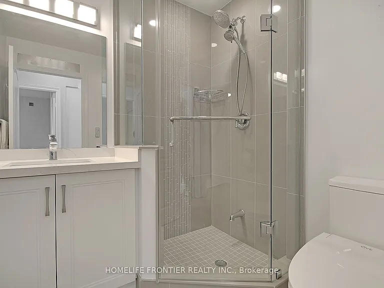88 Grandview Way #Penthouse 12 — Photo 9