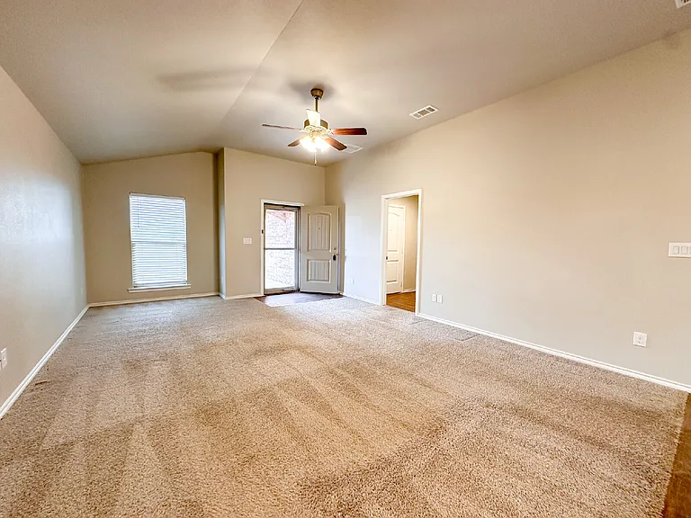 10424 Waverly Ave — Photo 30