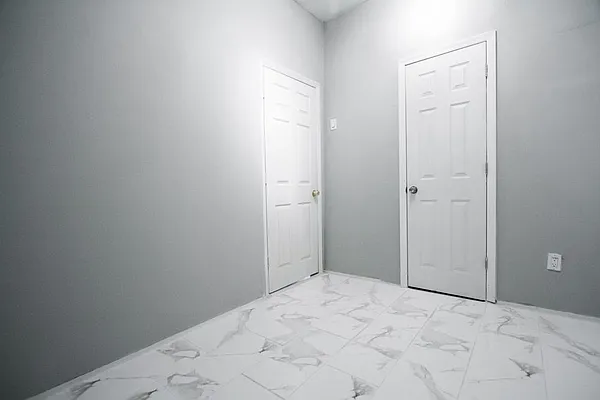 Rented by TheRealEstateCompany.com LLC | media 22