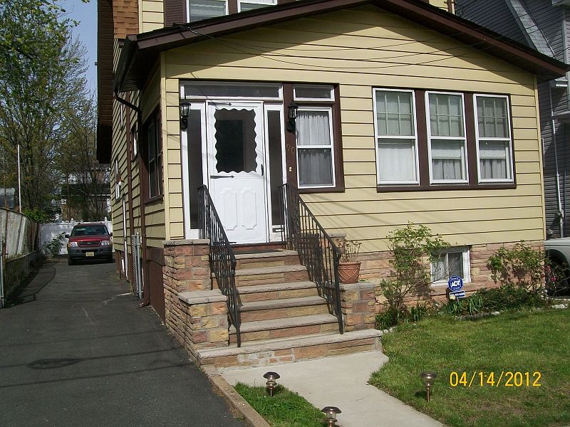 2nd image of 90 Laventhal Ave