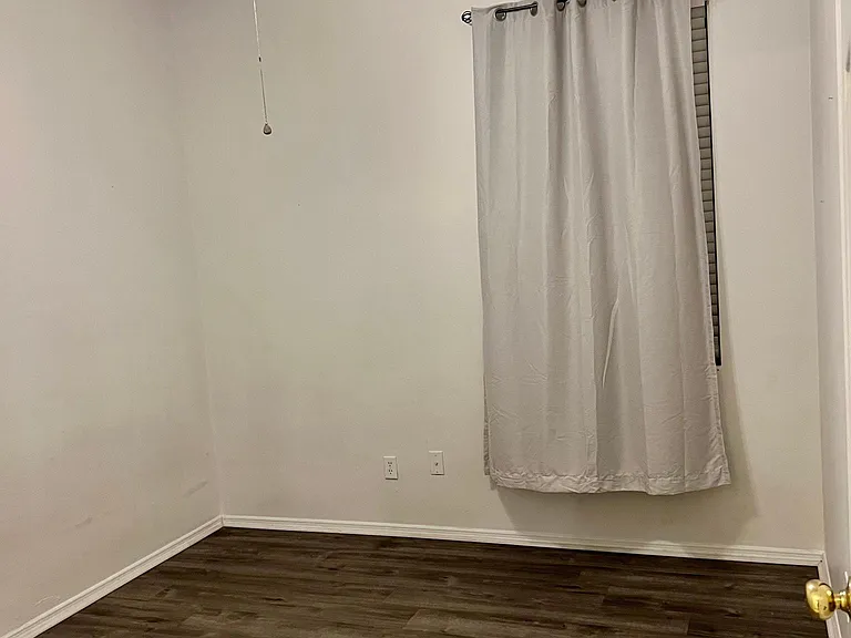 710 Lake Biscayne Way — Photo 24