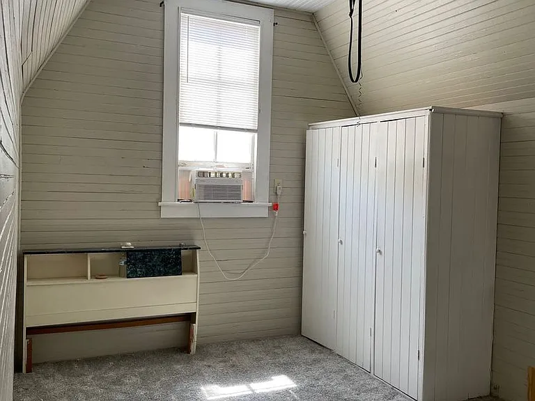 626 Eldorado St — Photo 18