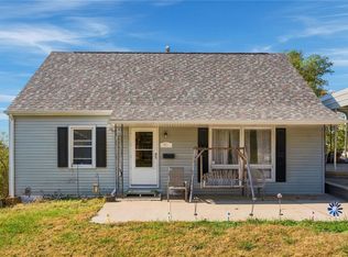 651 40th St SE, Cedar Rapids, IA 52403
