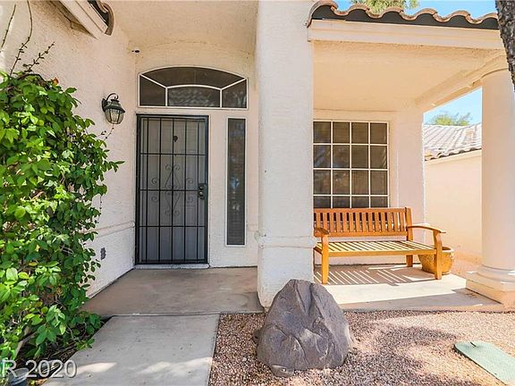 4th image of 6637 Beach Plum Way