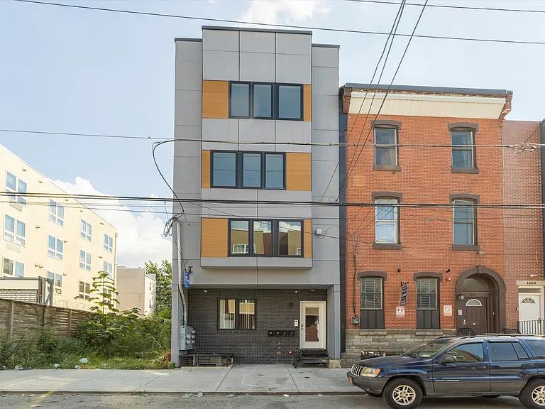 1804 W Berks St — Photo 7