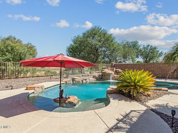 5th image of 22087 N LAKESIDE Drive