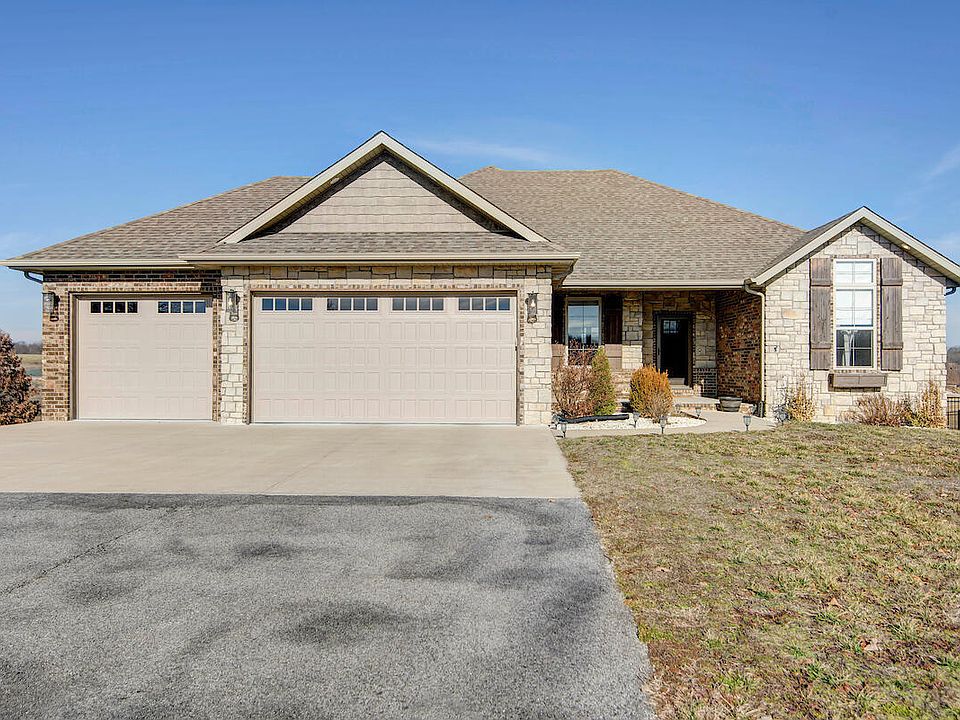 1st image of 7511 W Persimmon Ct