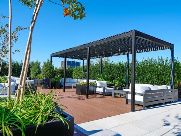 175 E 96th St Penthouse N, New York, NY 10128